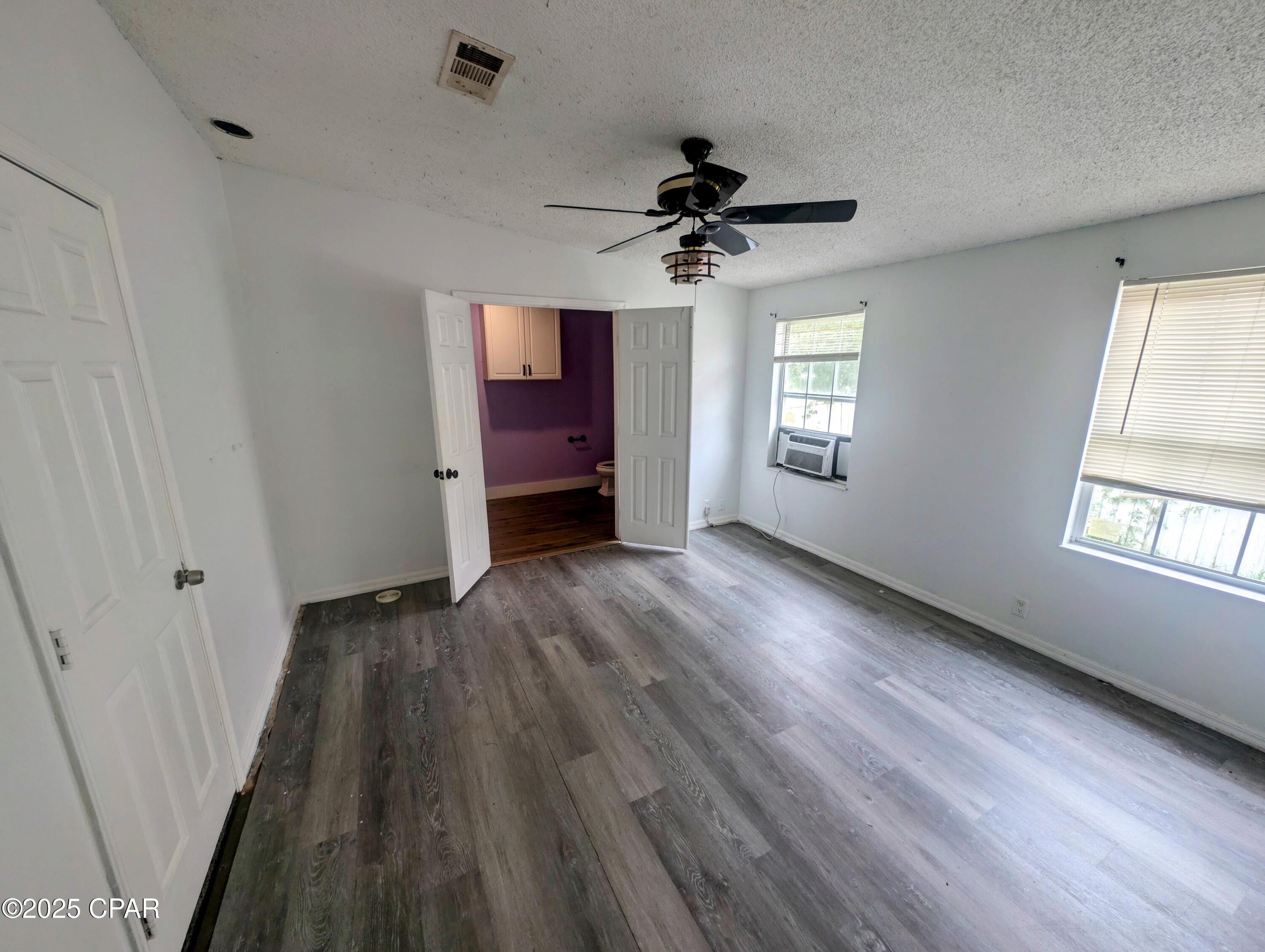 Image 9 For 613 Gardenia Street