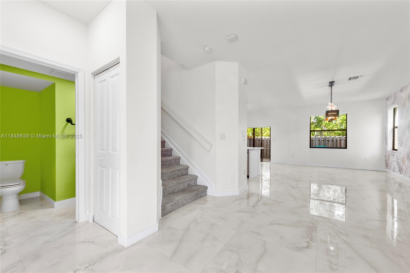 Property photo # 9