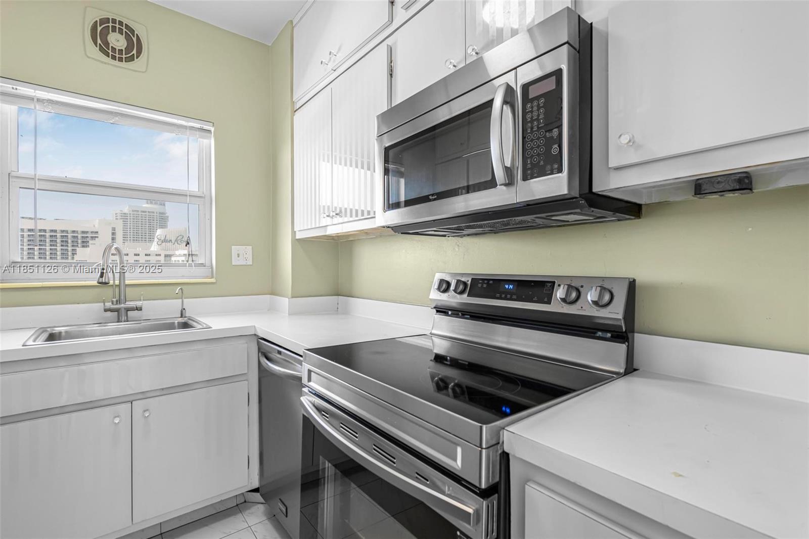 Property photo # 8