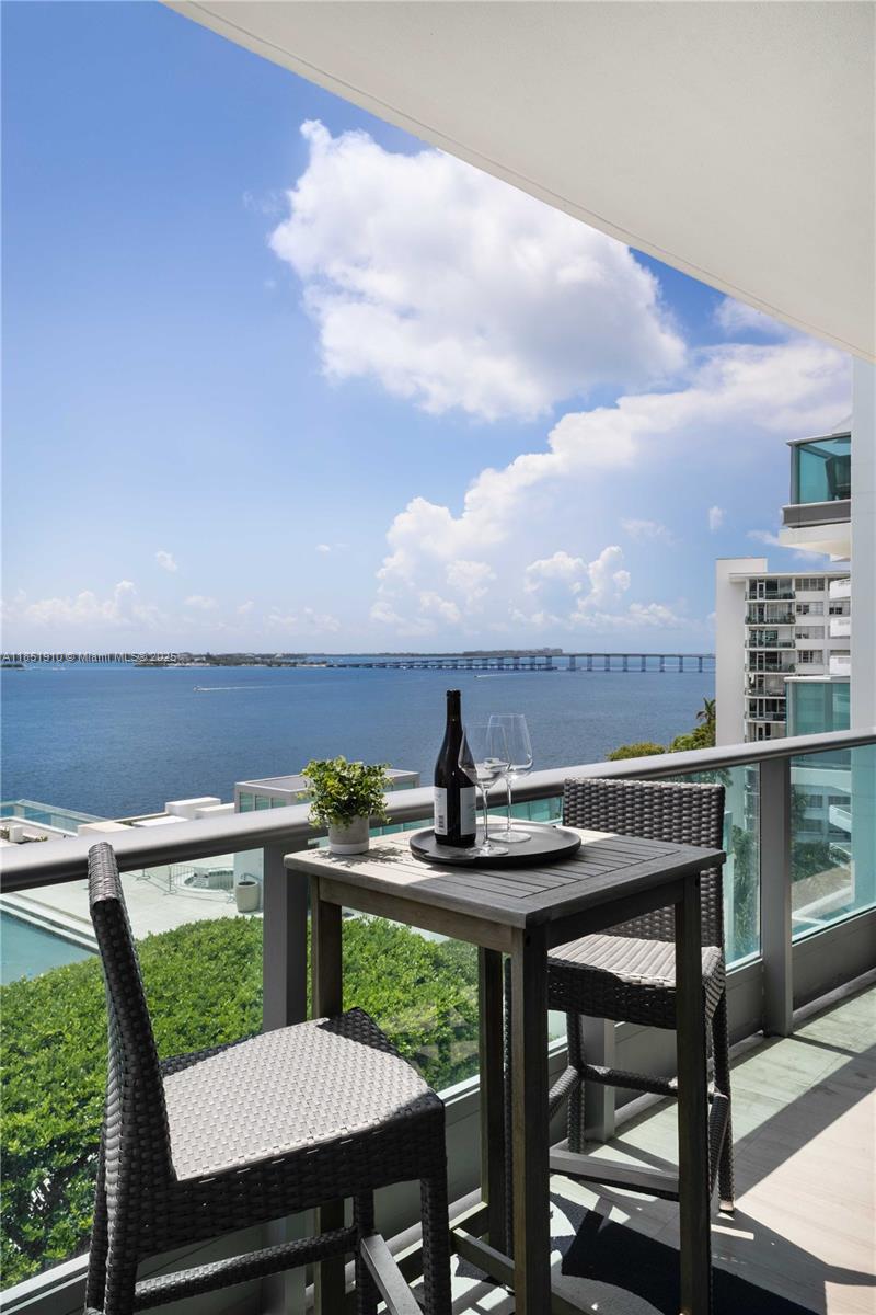 1331 Brickell Bay Dr #909, Miami FL 33131
