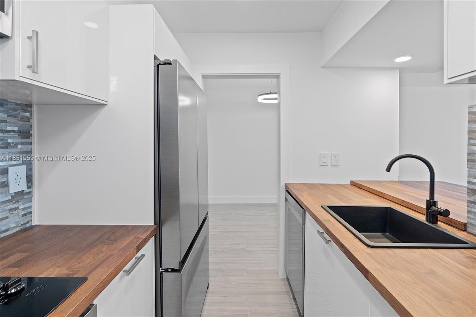 Property photo # 7