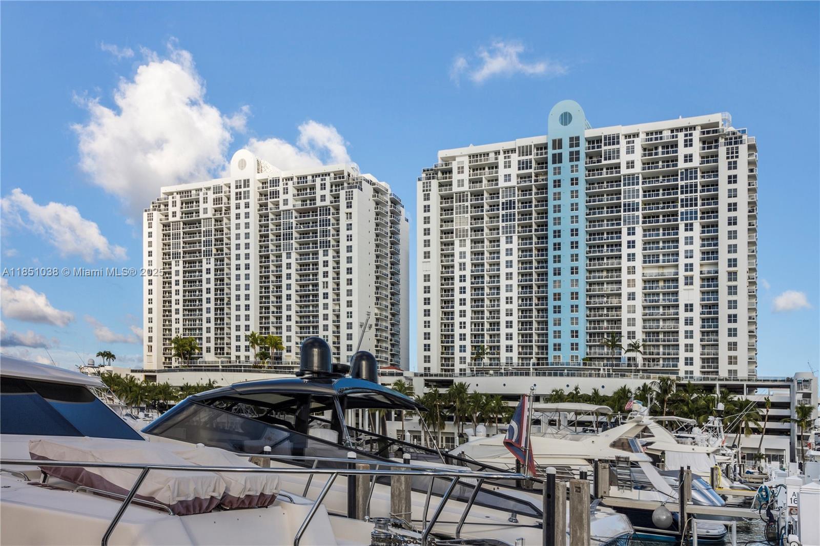 Condo for Sale in Miami Beach, FL