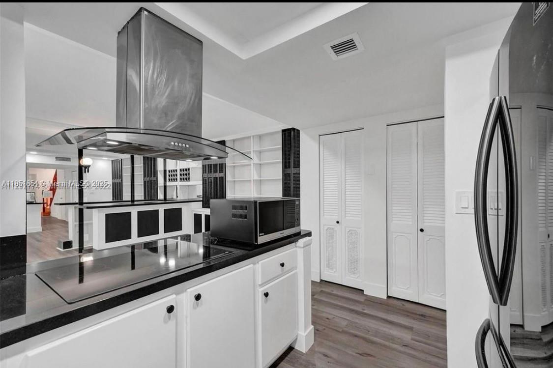 Property photo # 4
