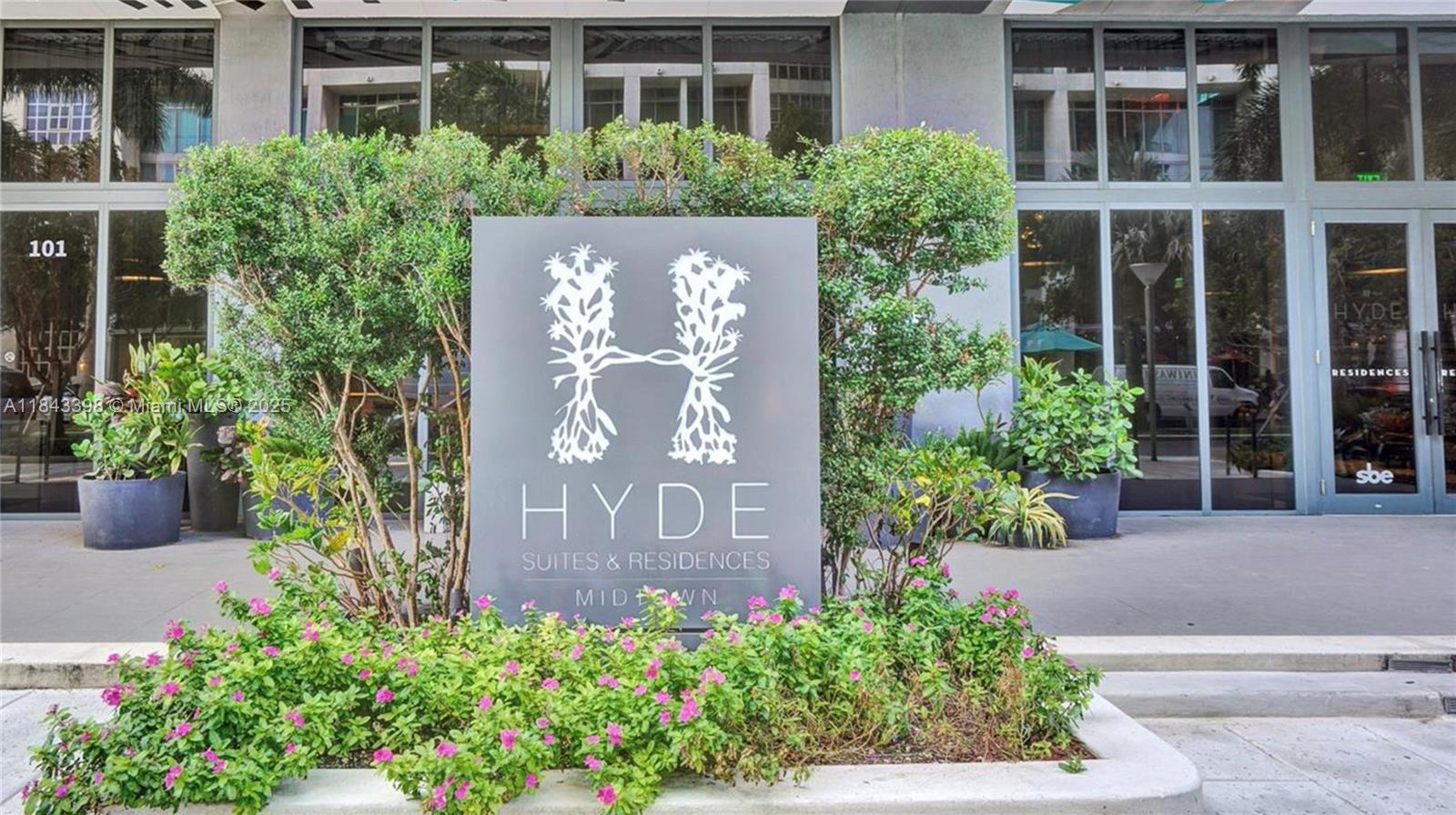 Condo for Rent in Miami, FL