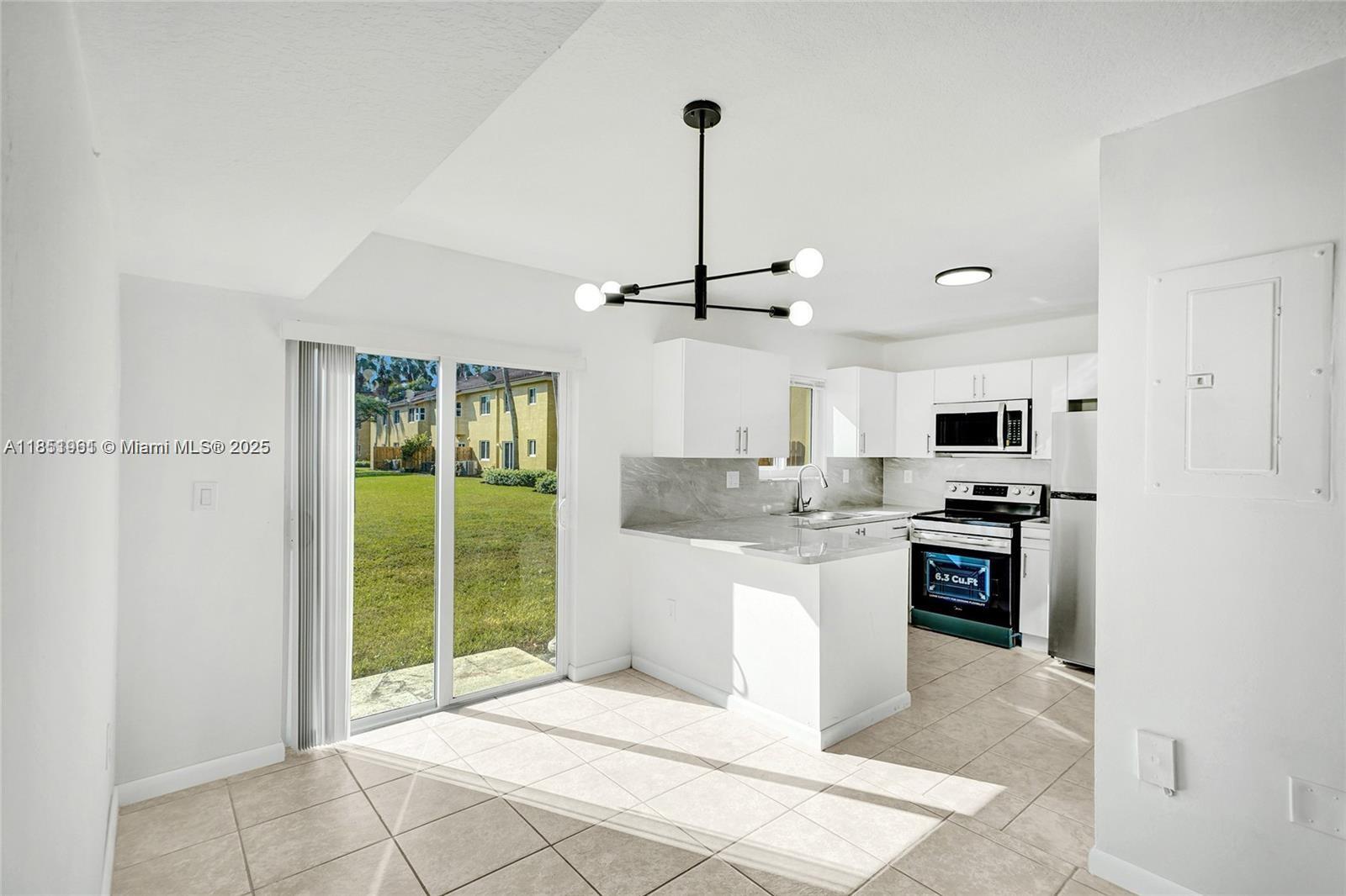 Property photo # 4