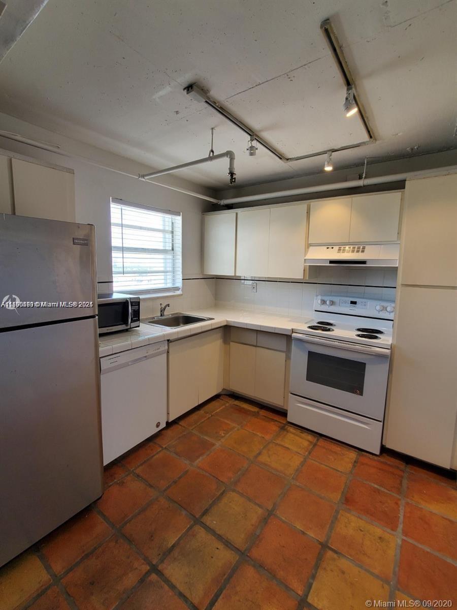 Property photo # 3
