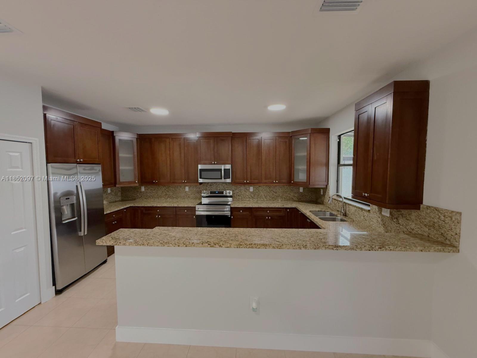 Property photo # 5
