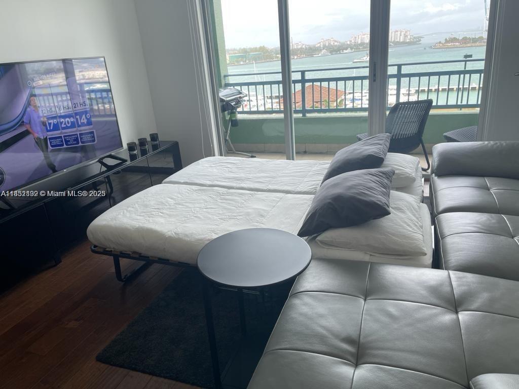Property photo # 4