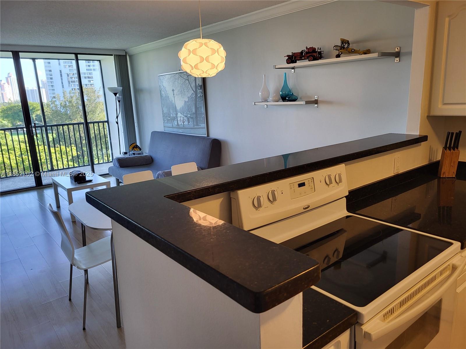Property photo # 8