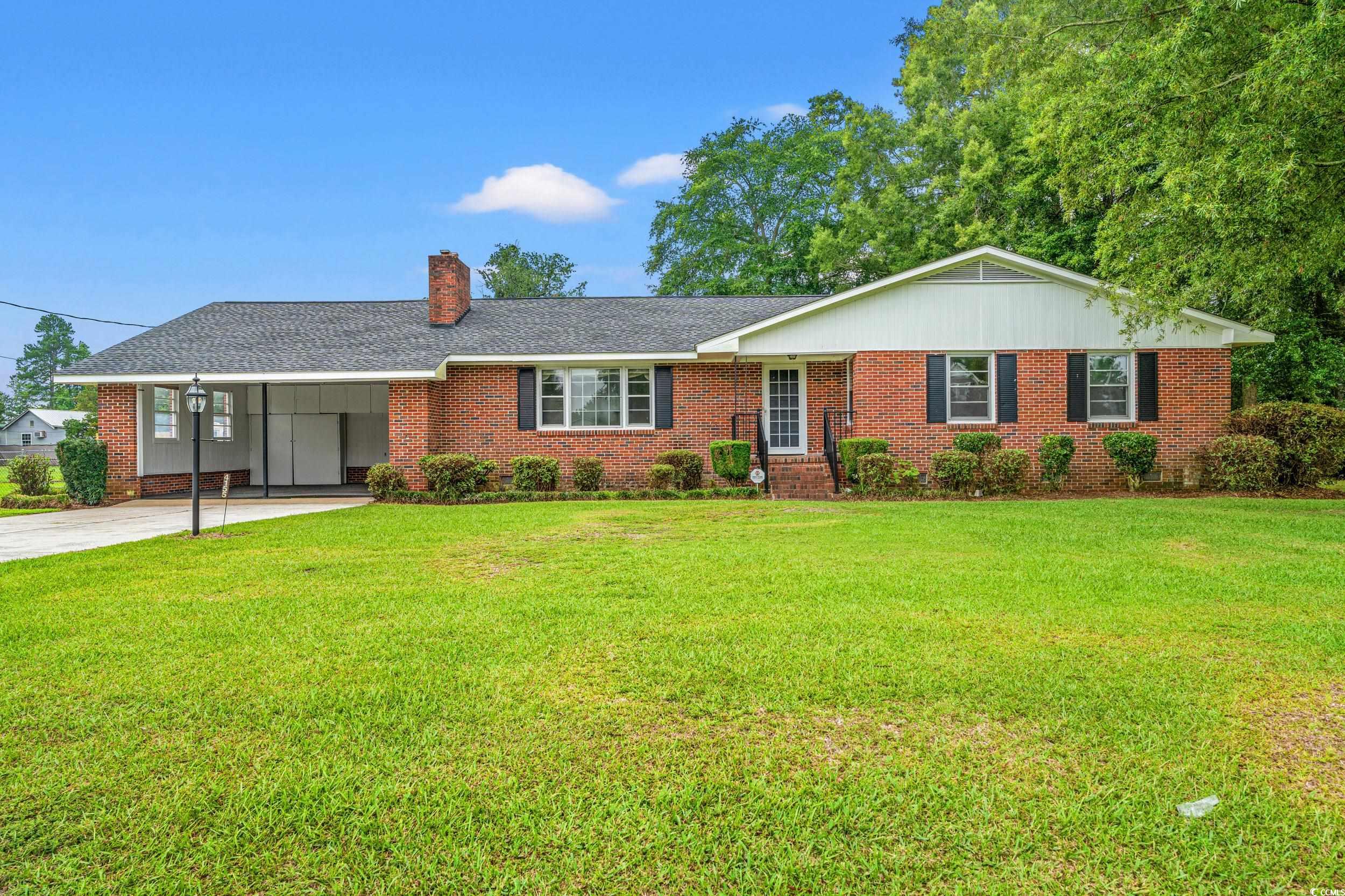 4155 Pinewood Dr. Mullins, SC 29574