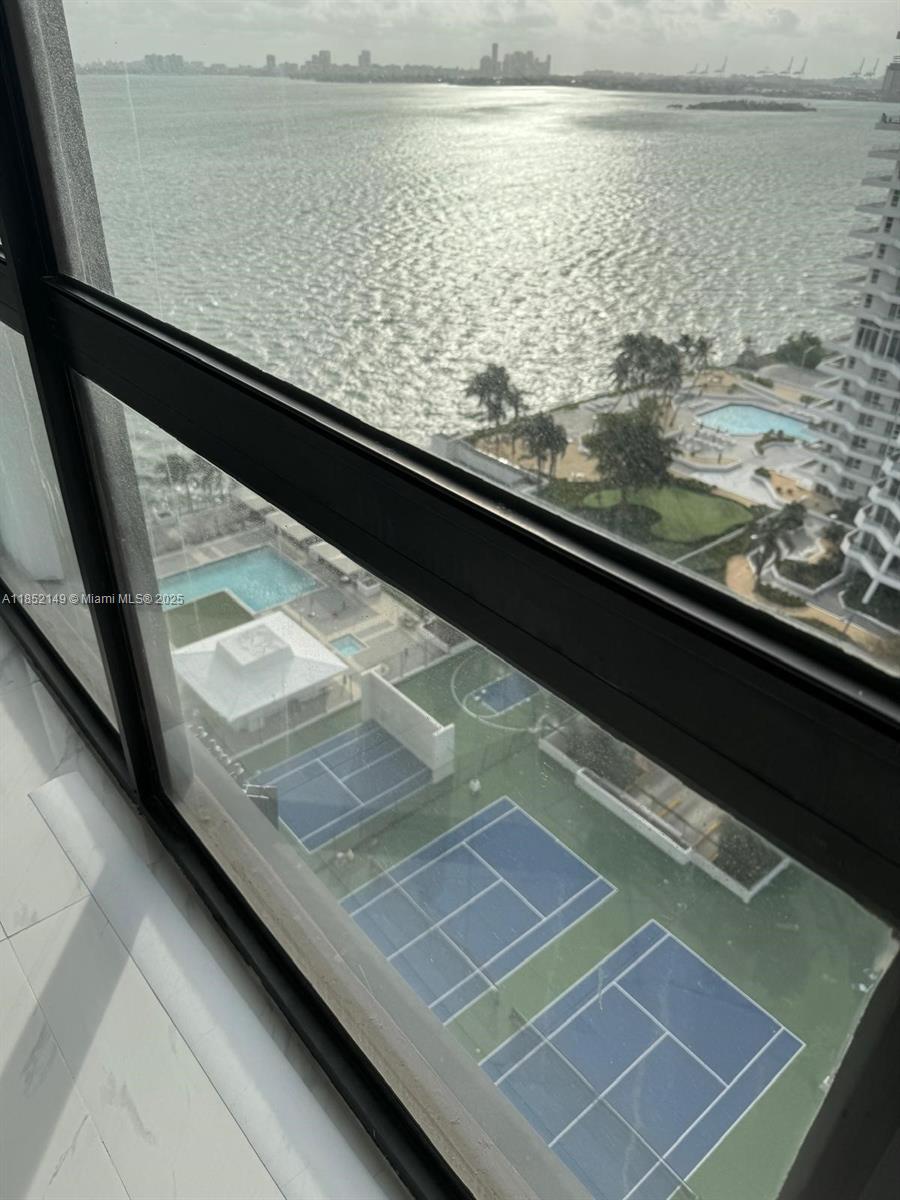Property photo # 9