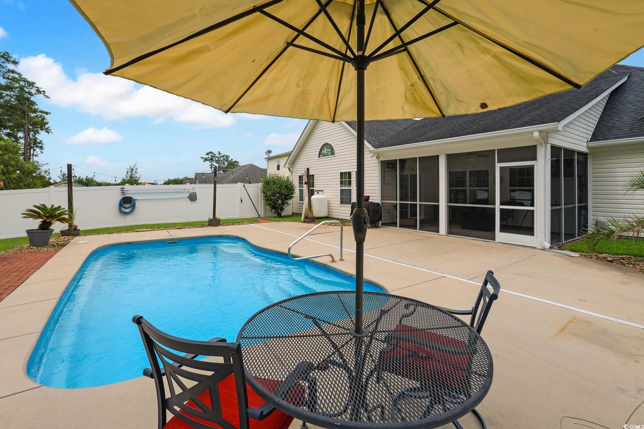 153 Camrose Way