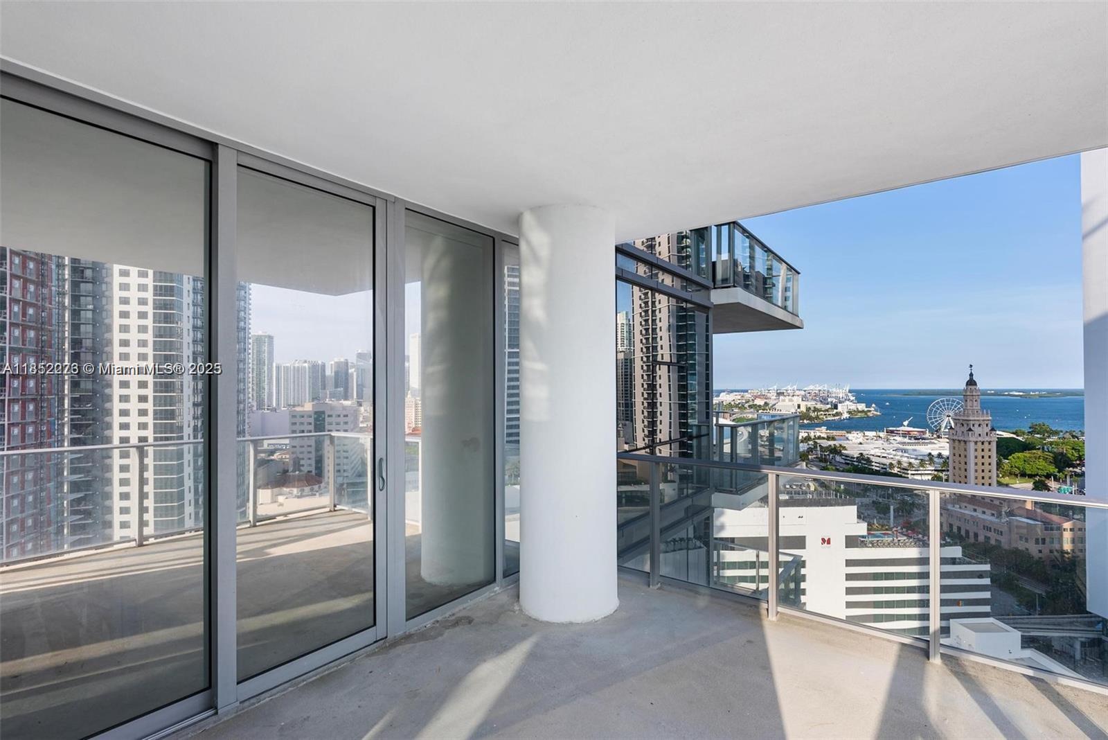 851 NE 1st Ave #1612, Miami FL 33132
