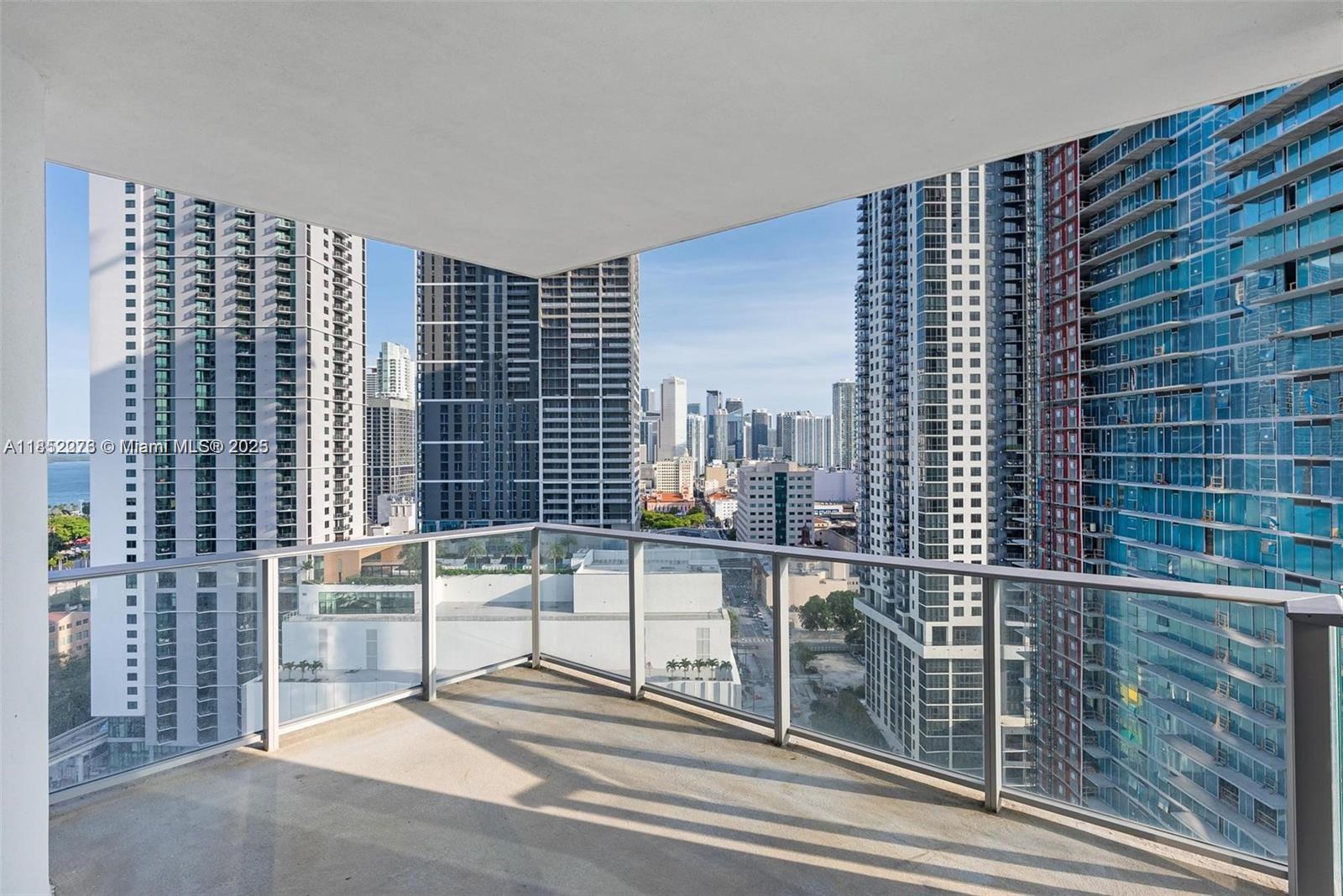 851 NE 1st Ave #1612, Miami FL 33132