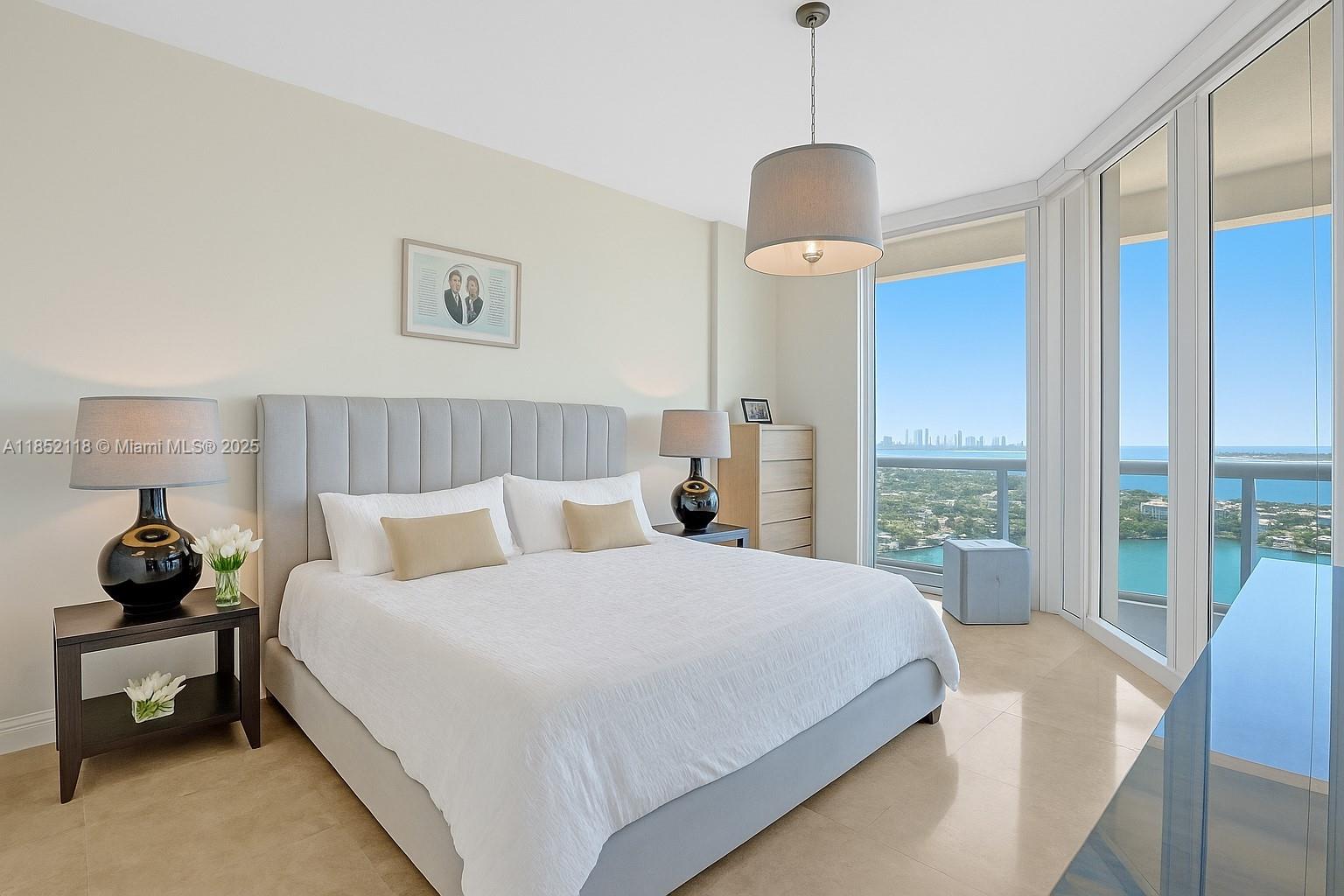 4779 Collins Ave #4006, Miami Beach FL 33140