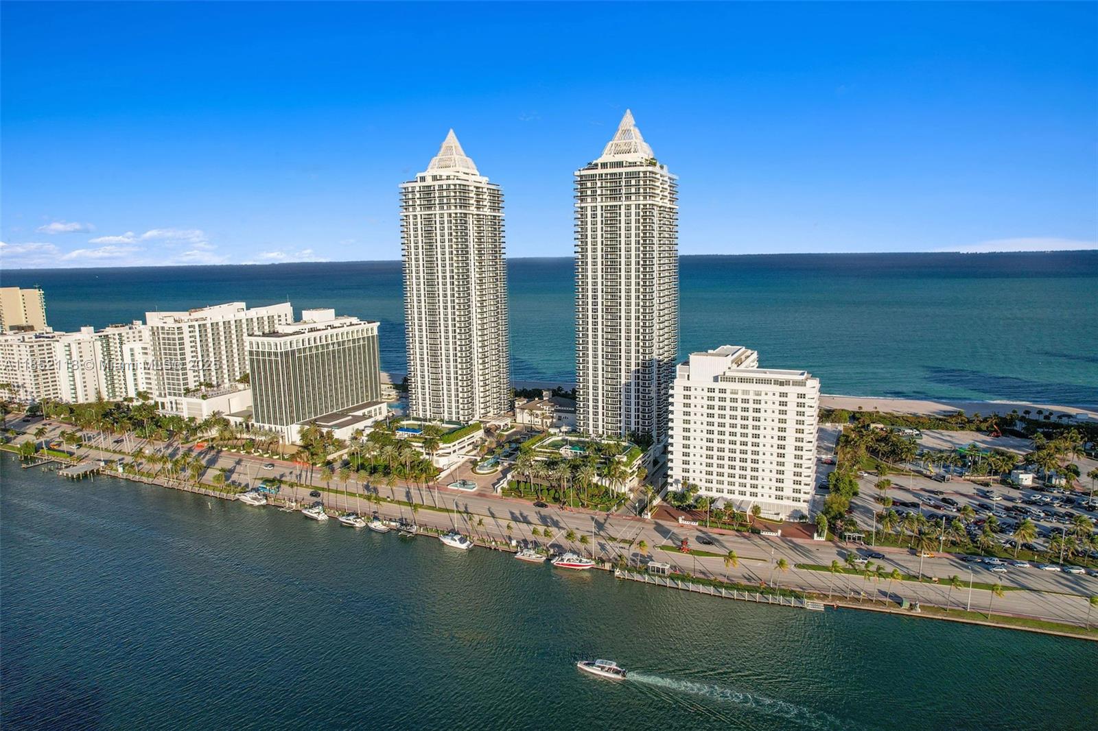 4779 Collins Ave #4006, Miami Beach FL 33140