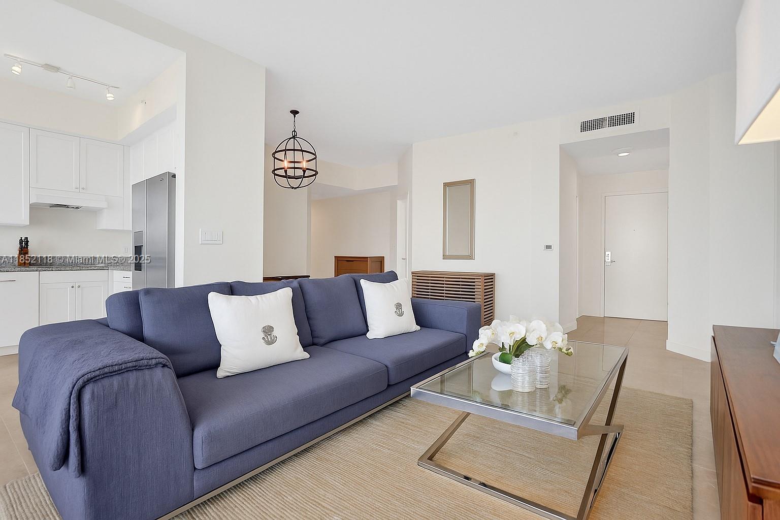 4779 Collins Ave #4006, Miami Beach FL 33140