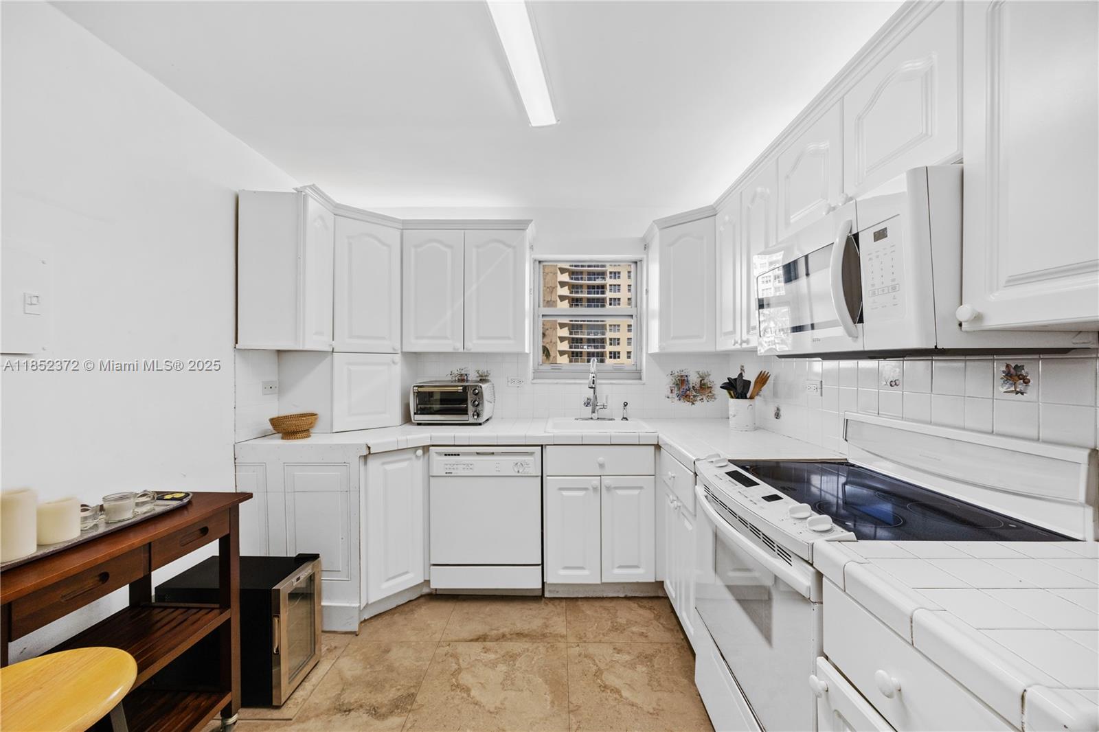 Property photo # 4
