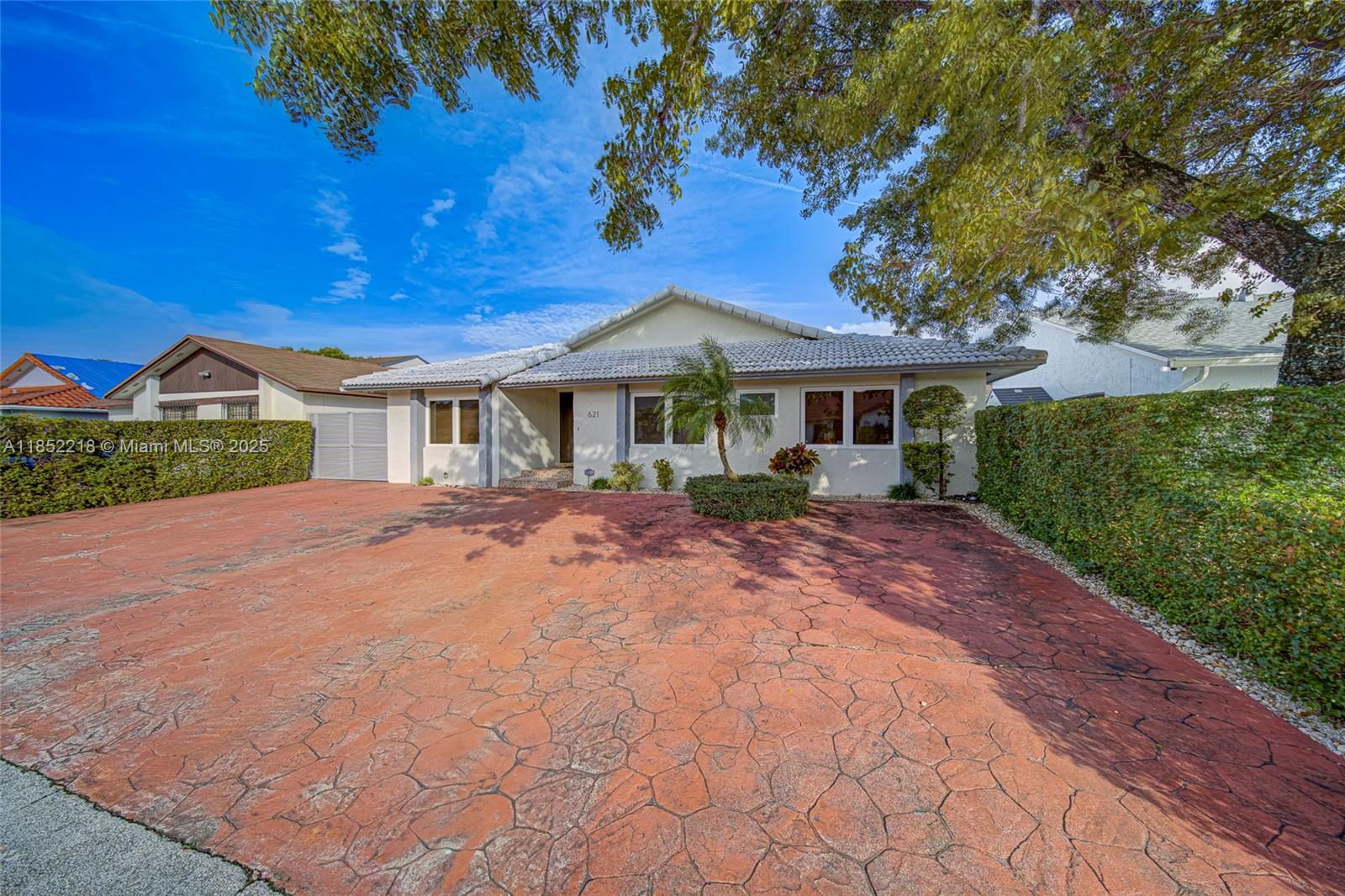 621 SW 99th Pl
