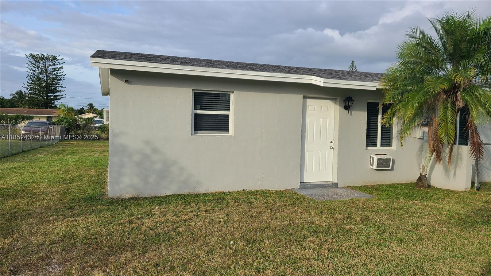 Property photo # 0