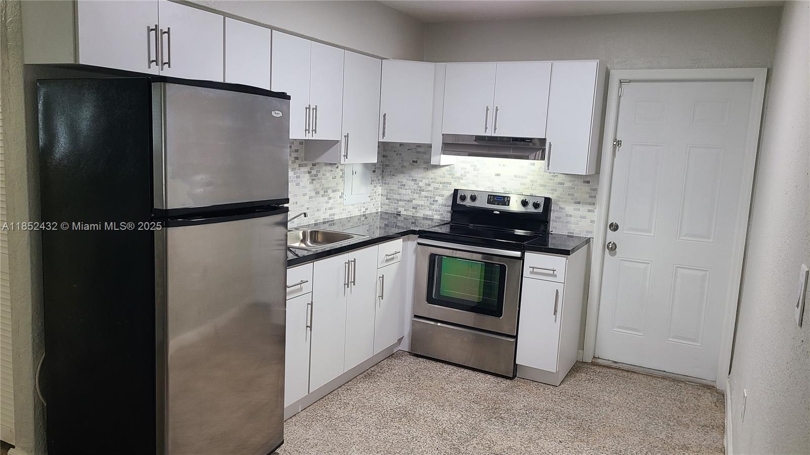 Property photo # 2