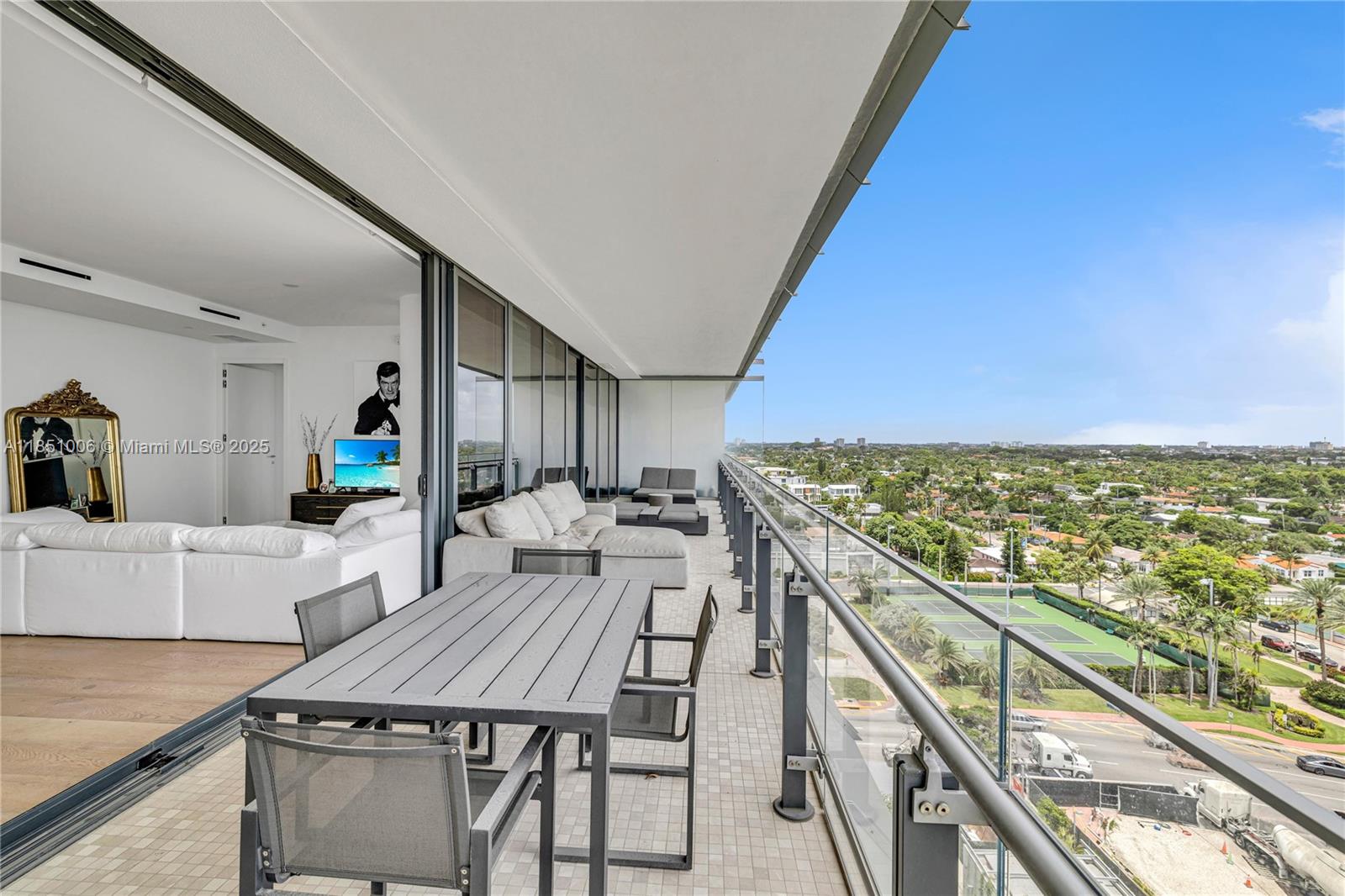 8701 Collins Ave #1003, Miami Beach FL 33154