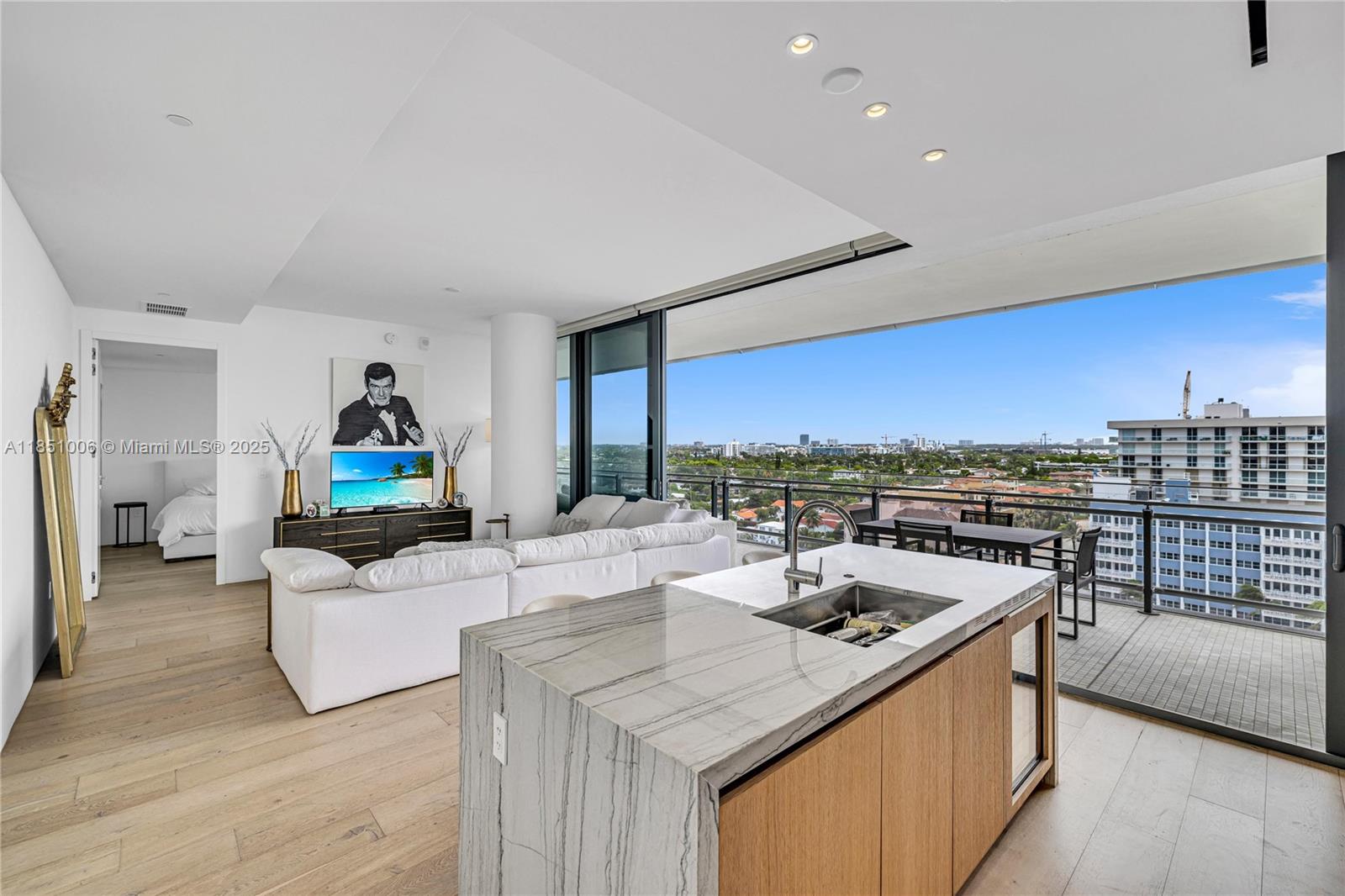 8701 Collins Ave #1003, Miami Beach FL 33154