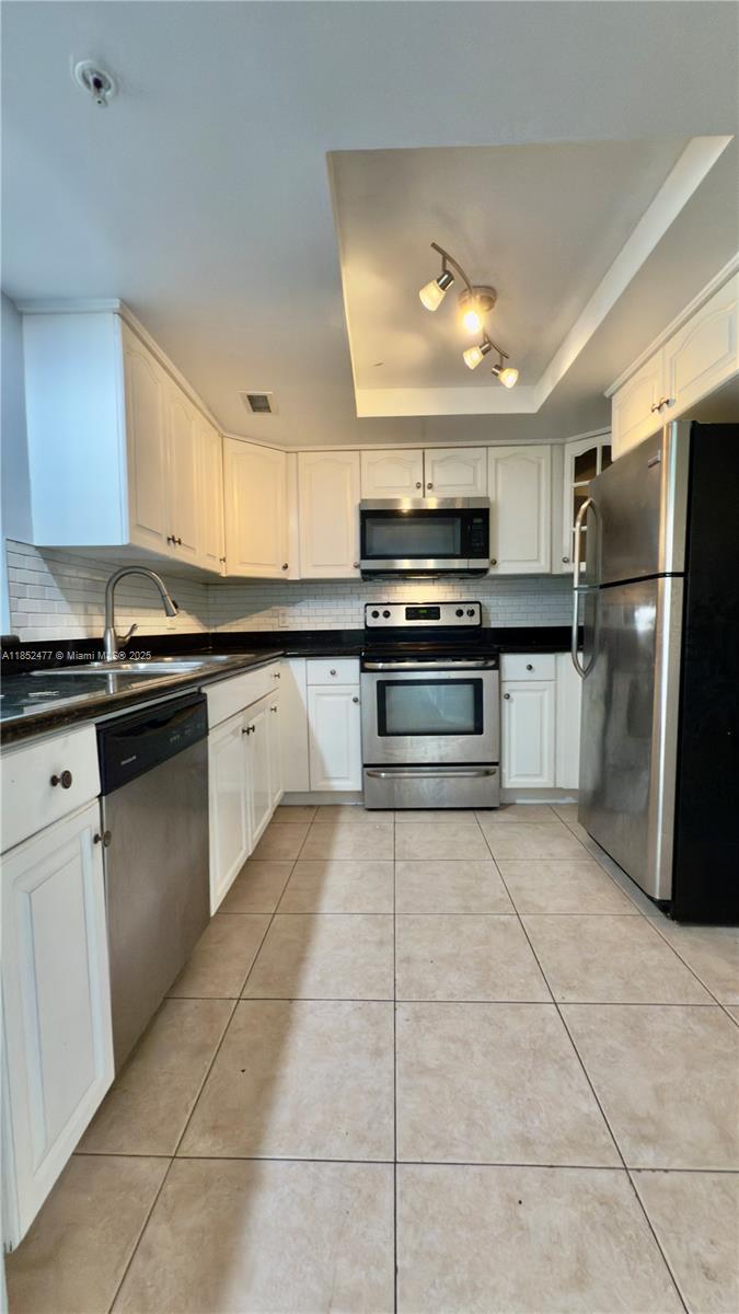Property photo # 6
