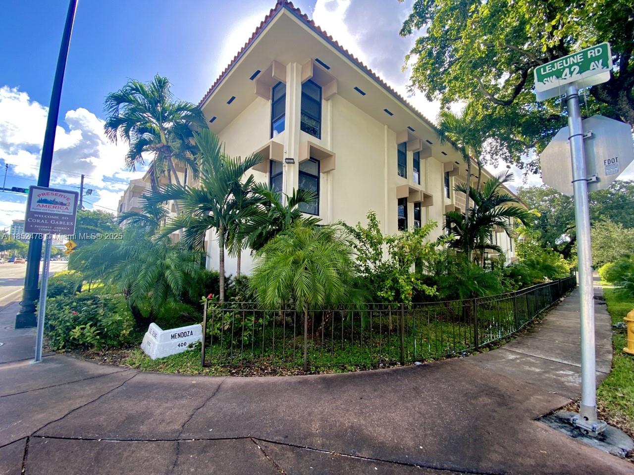 Property photo # 0