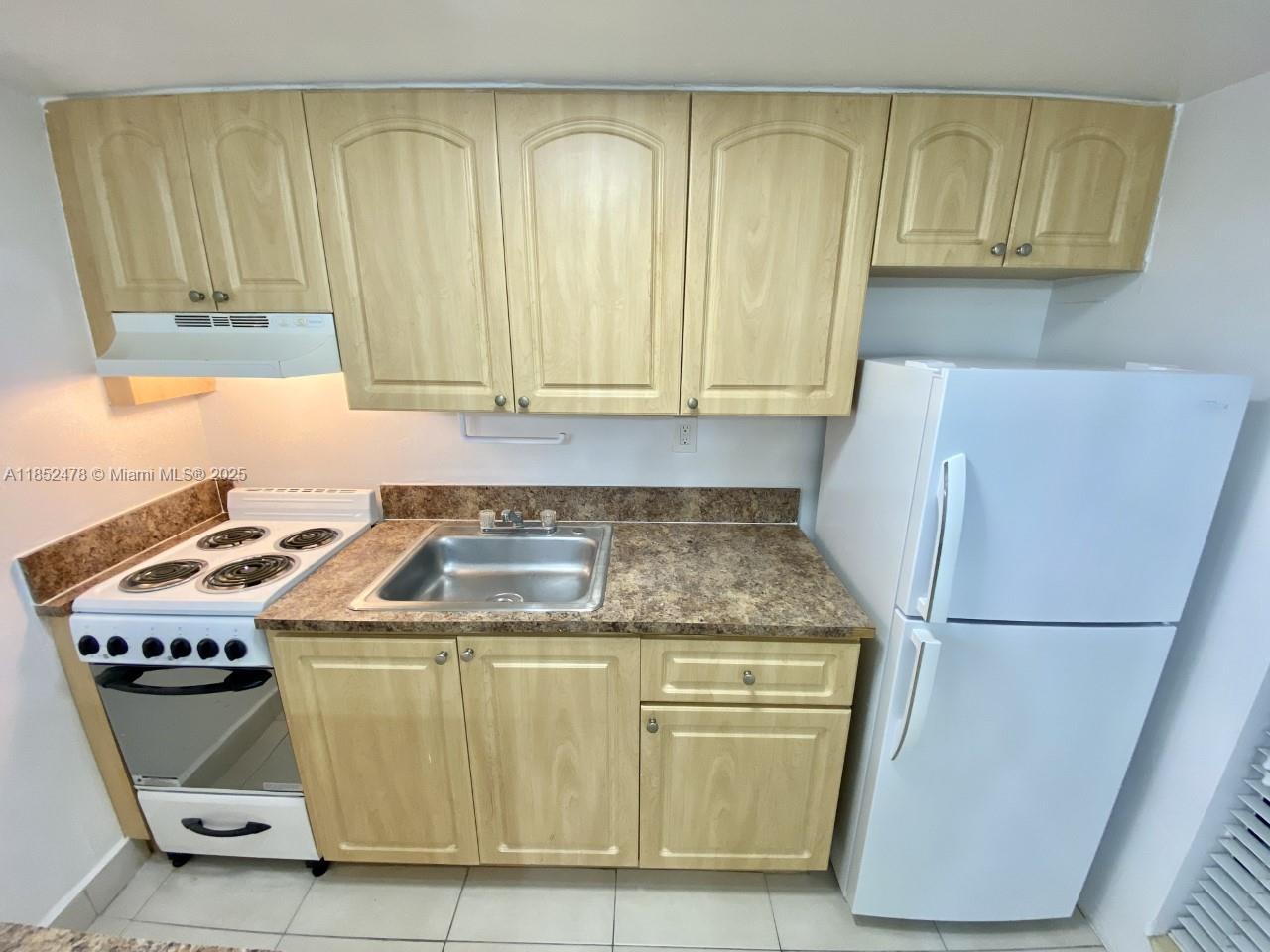 Property photo # 4