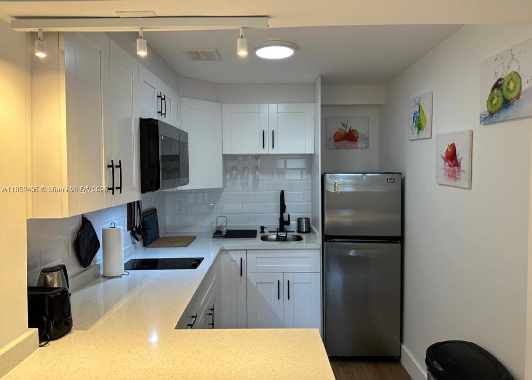 Property photo # 4