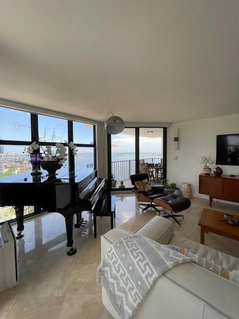 1865 Brickell Ave #A1901, Miami FL 33129