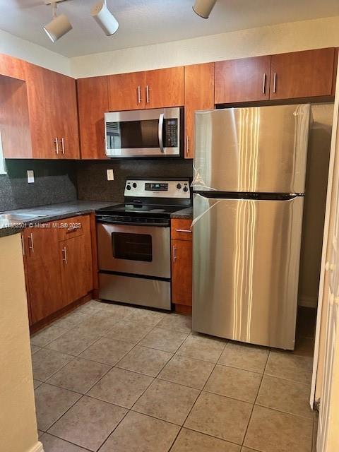 Property photo # 4