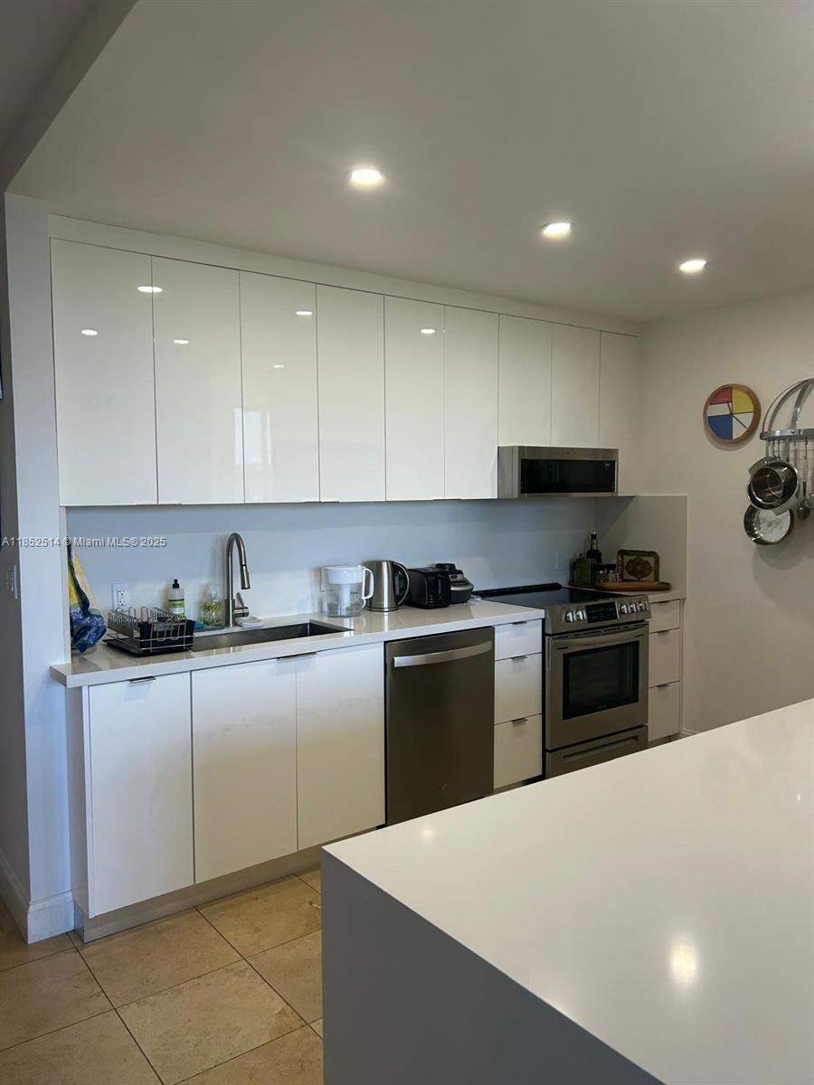 Property photo # 4
