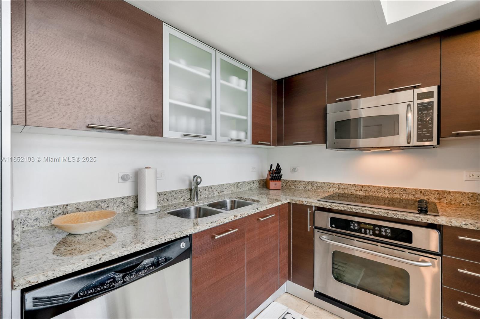 Property photo # 4