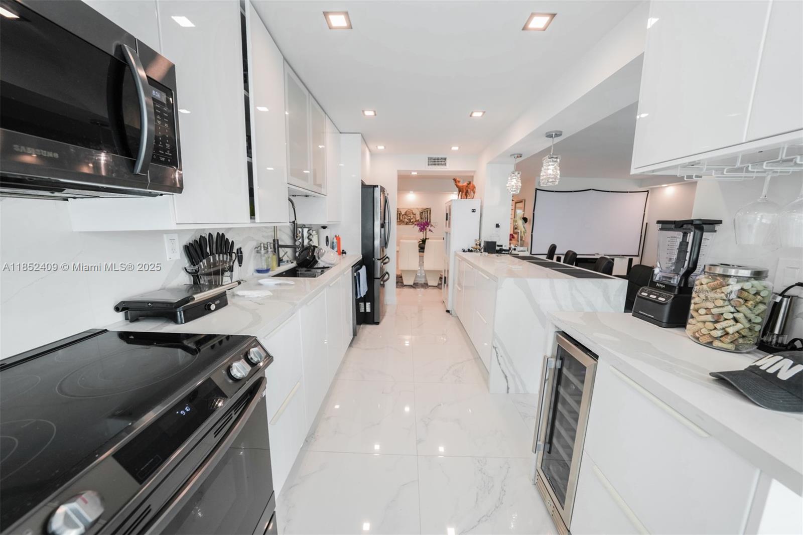 Property photo # 3