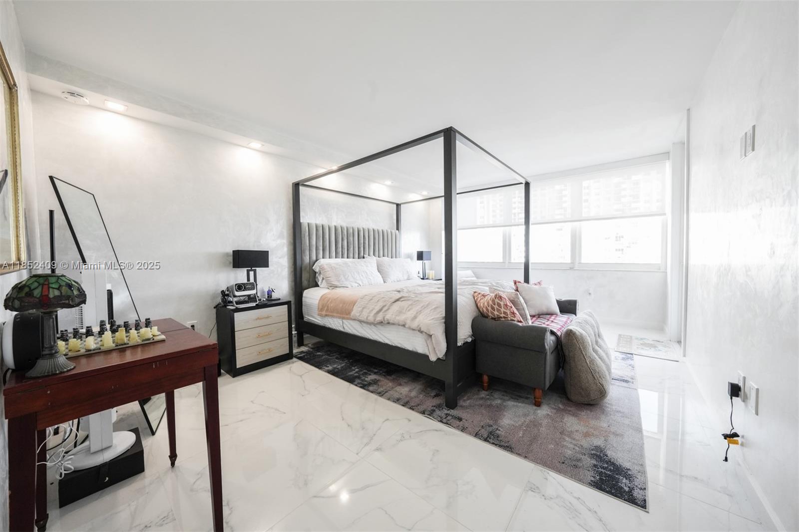 Property photo # 6