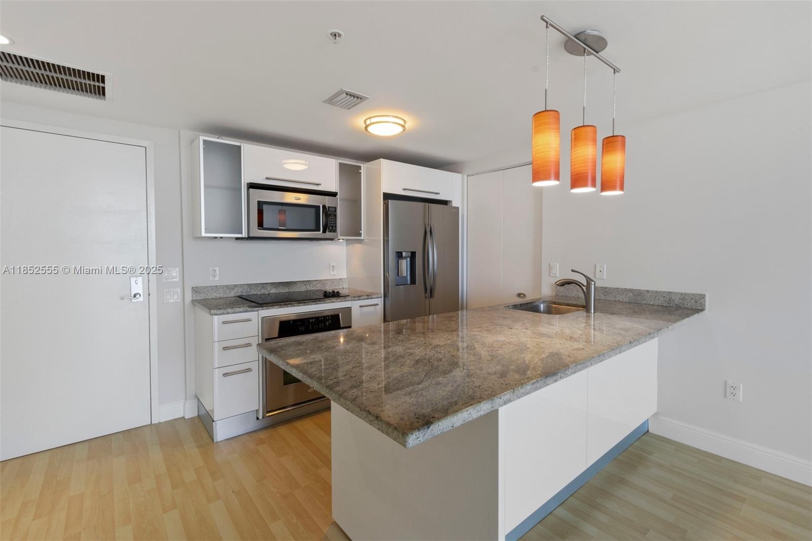 Property photo # 0
