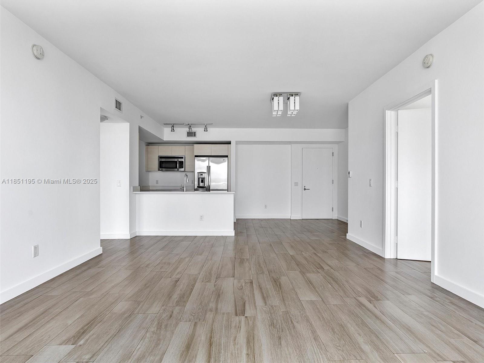 4250 Biscayne Blvd #1416, Miami FL 33137