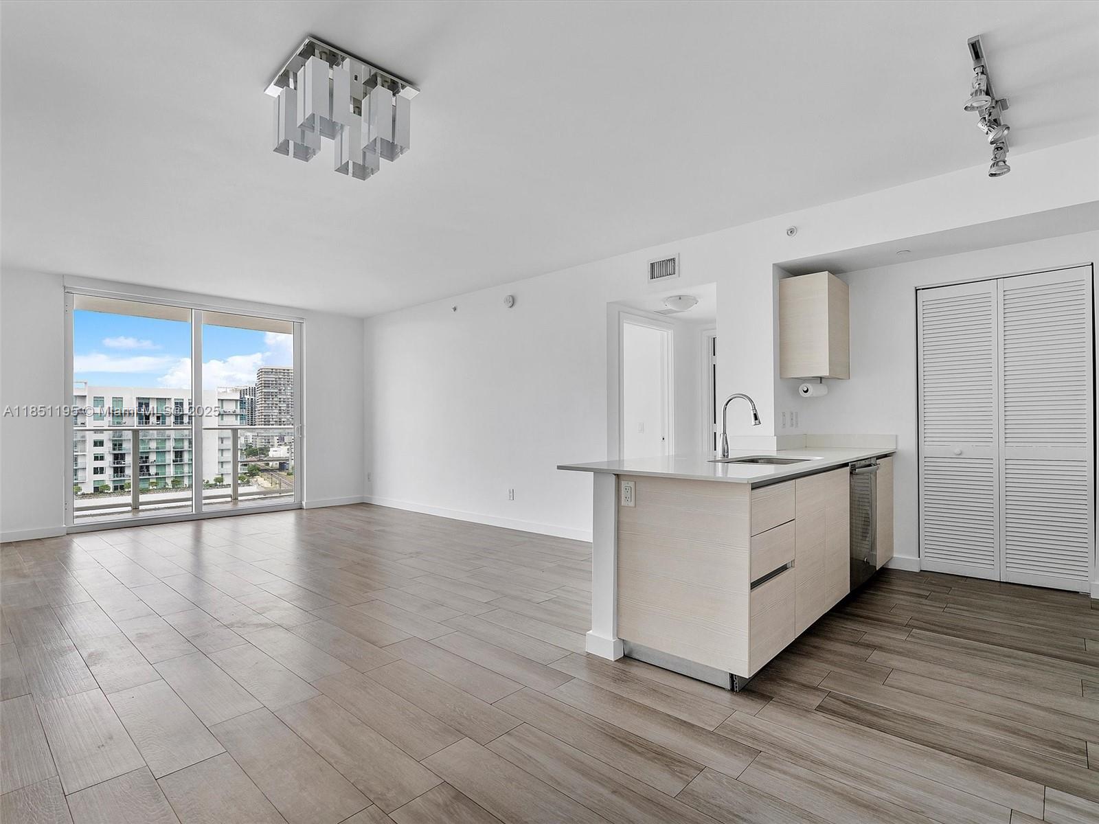 4250 Biscayne Blvd #1416, Miami FL 33137