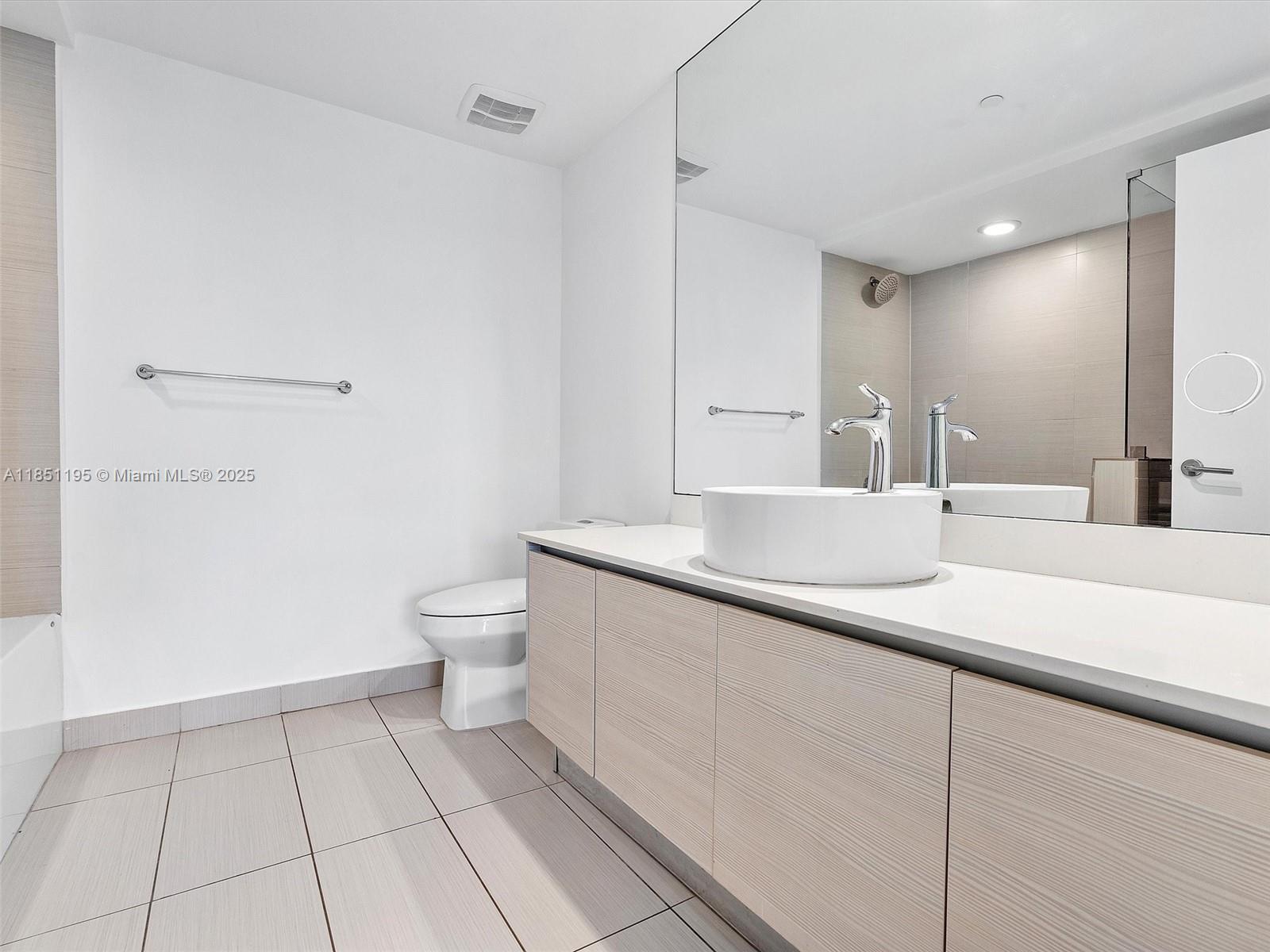 4250 Biscayne Blvd #1416, Miami FL 33137