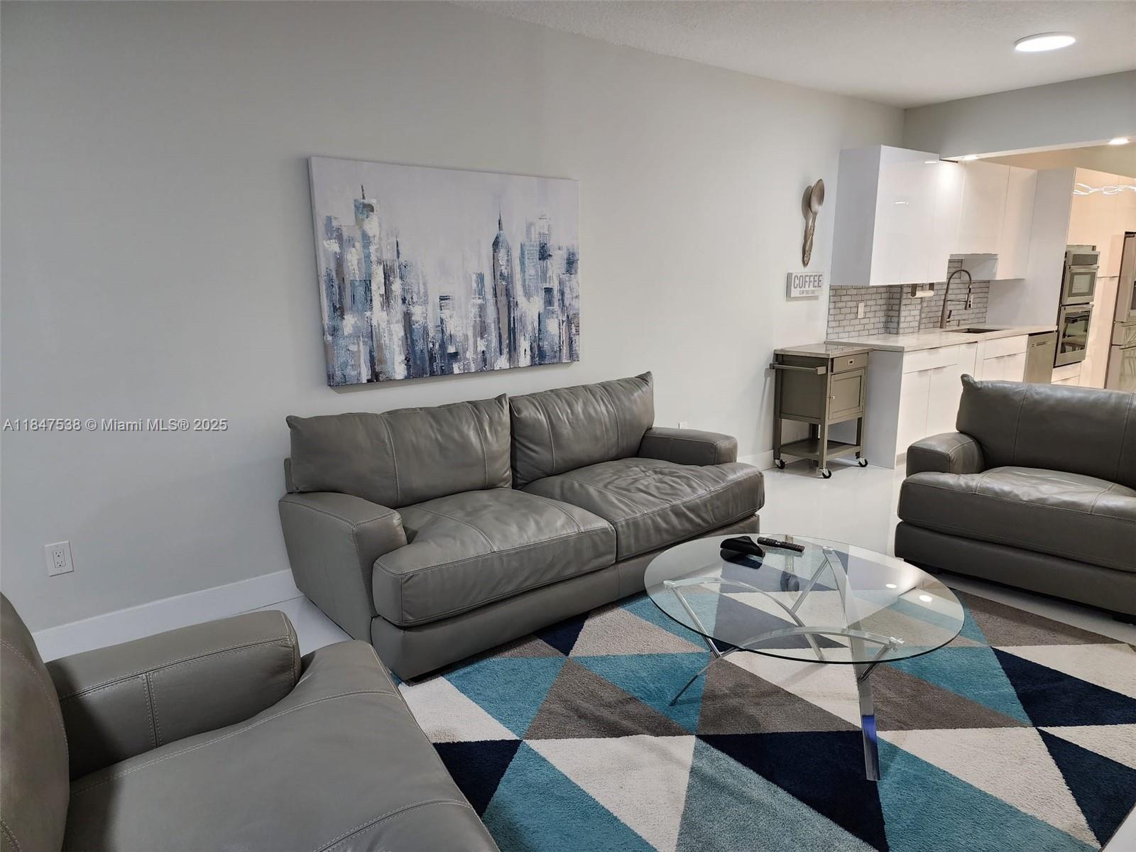 Property photo # 2