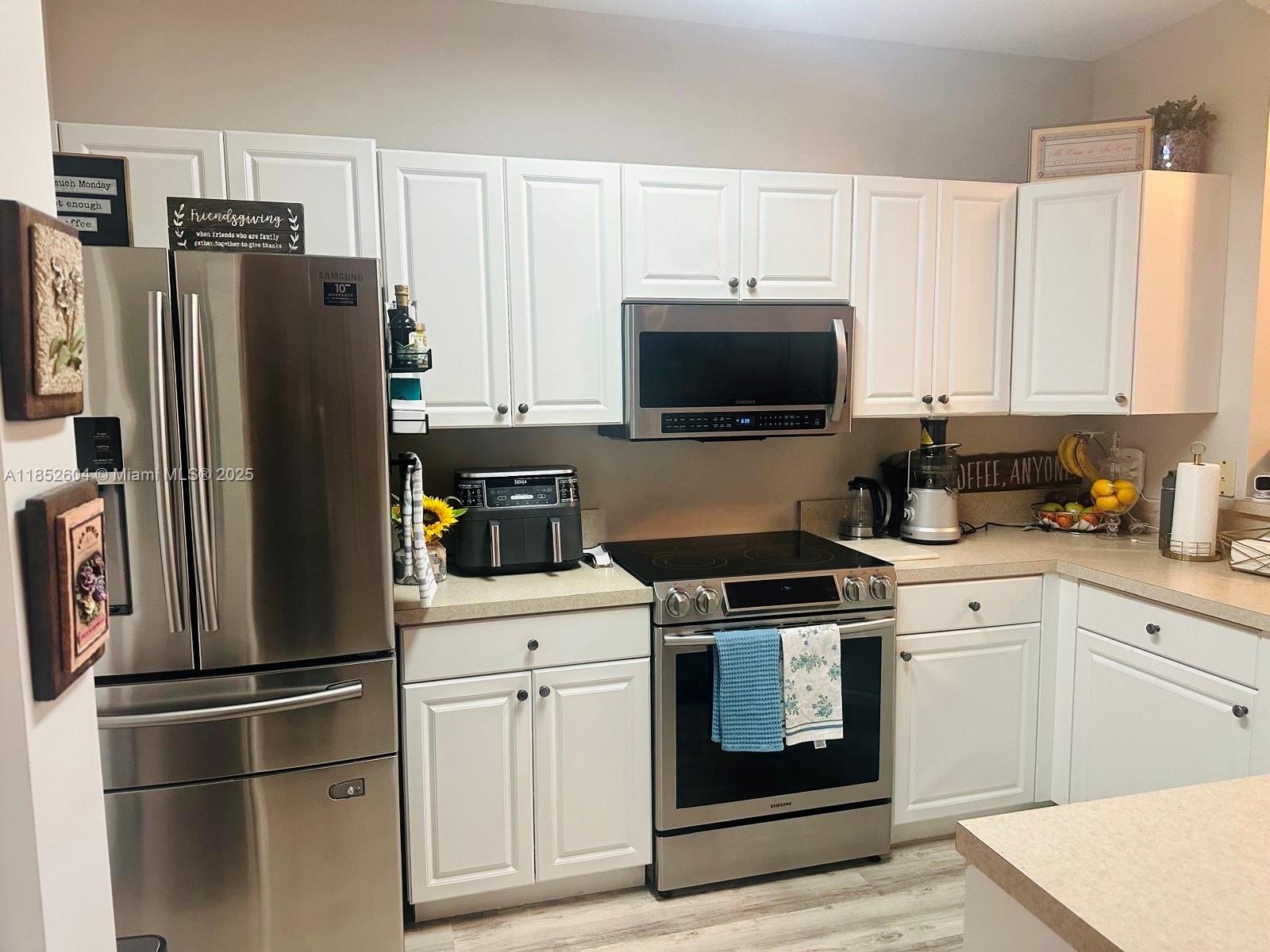Property photo # 8
