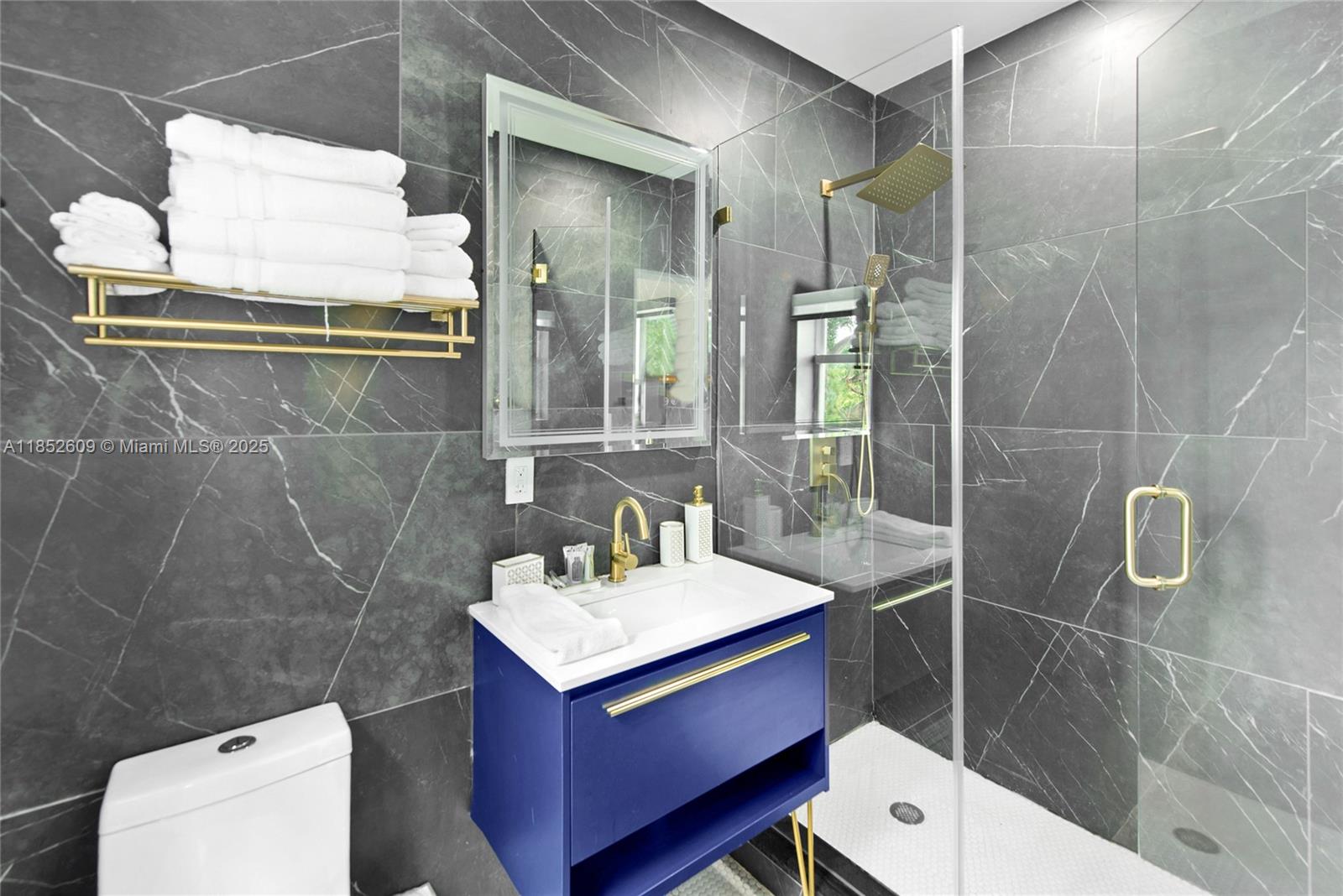 Property photo # 4