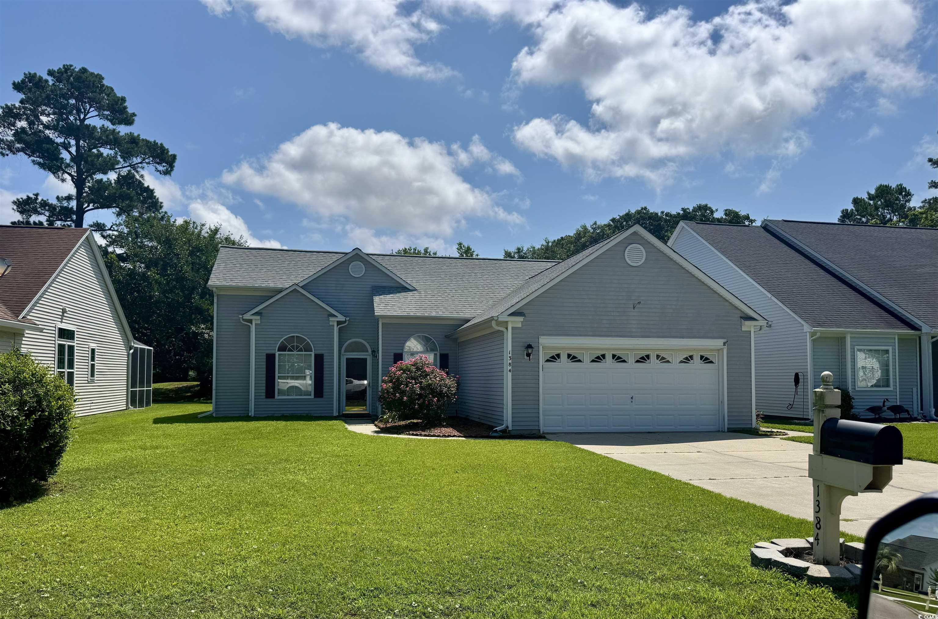 1384 t Oakmont Ct. Murrells Inlet, SC 29576