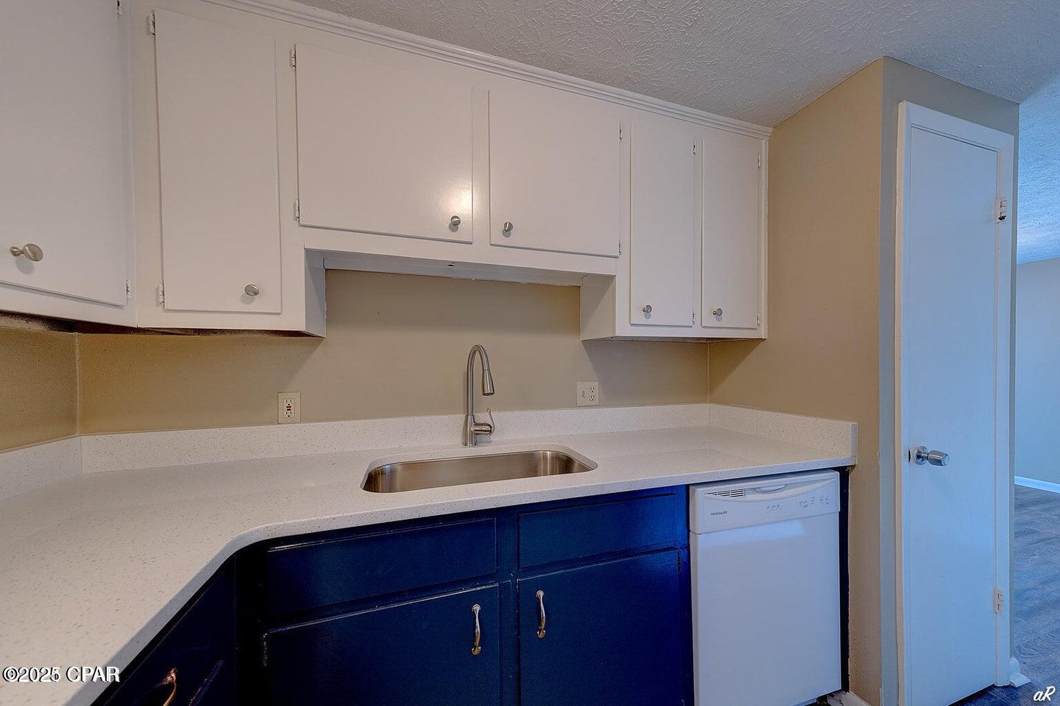 Image 11 For 706 26th Street