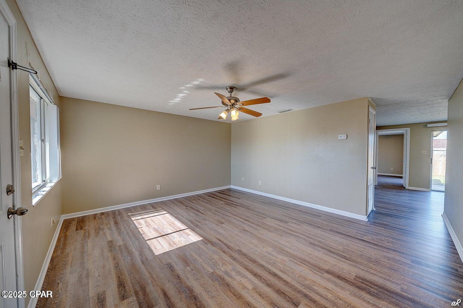 Image 2 For 706 26th Street