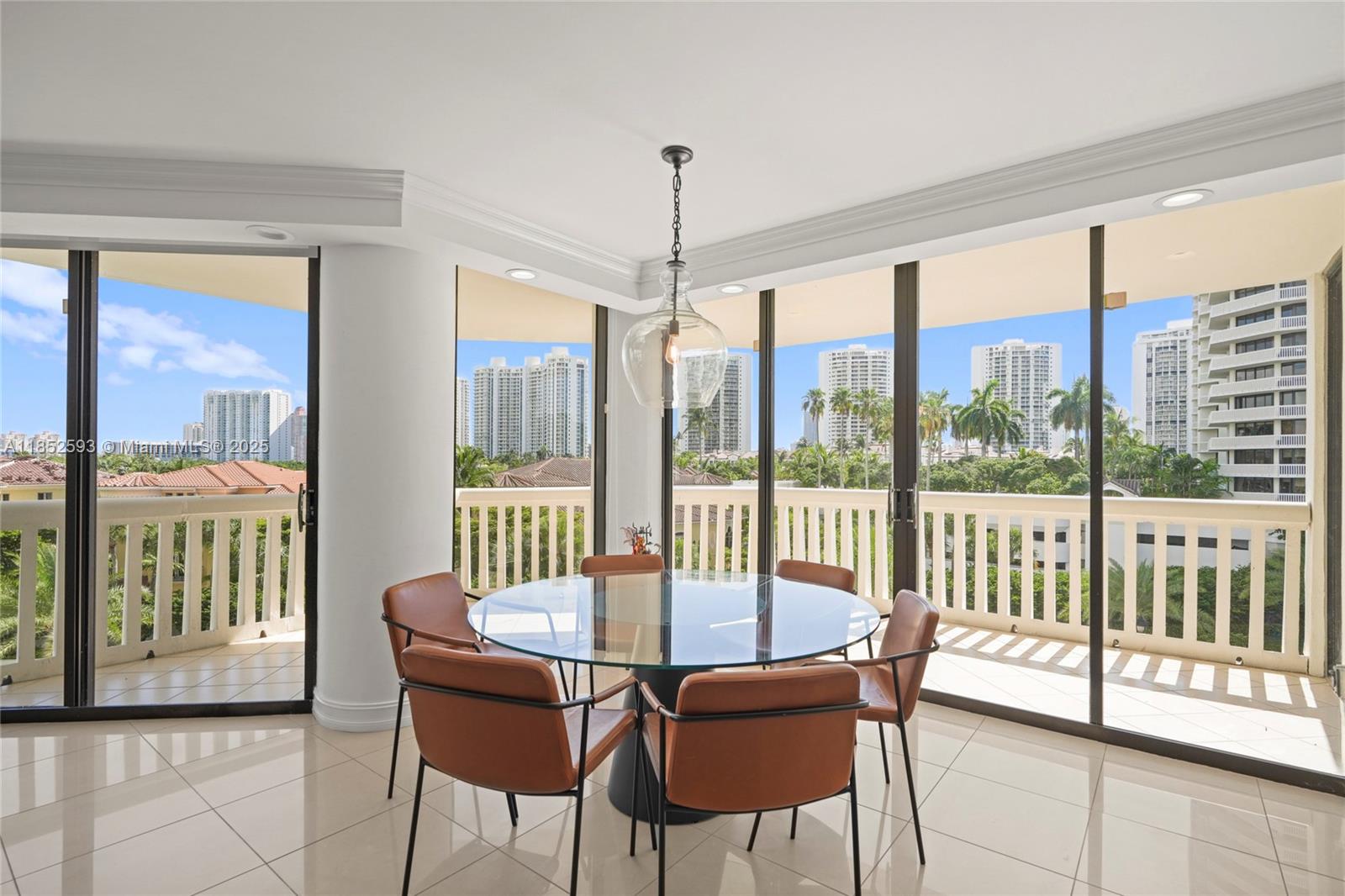 1000 Island Blvd Unit 504, Aventura, Florida 33160