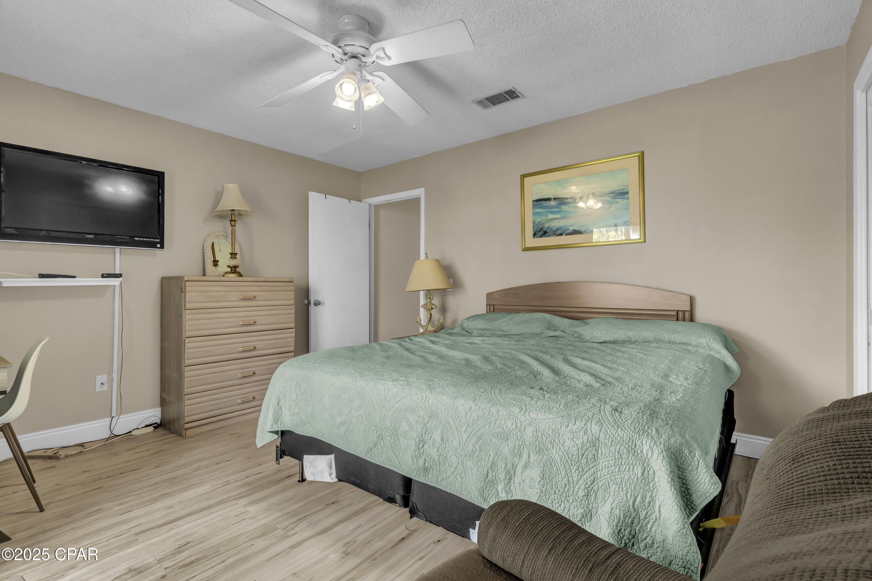 Image 14 For 506 El Centro Boulevard 506b