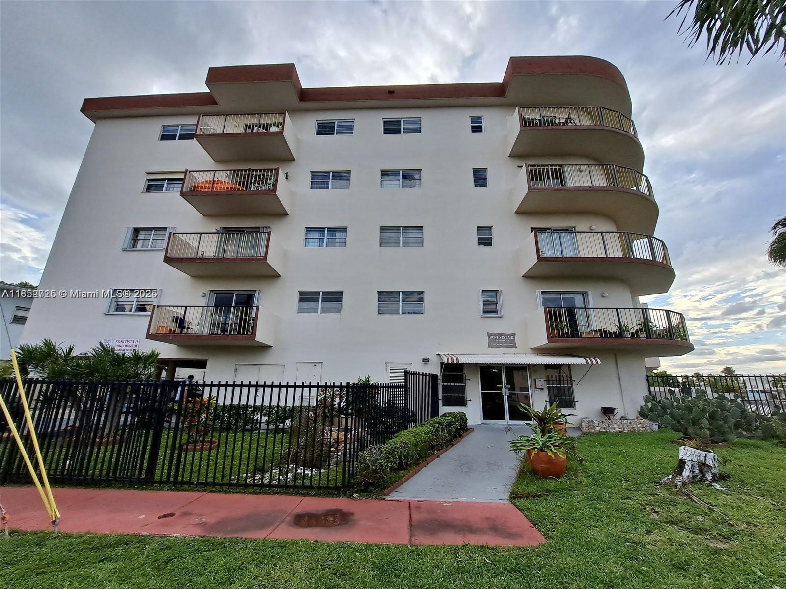 Property photo # 0